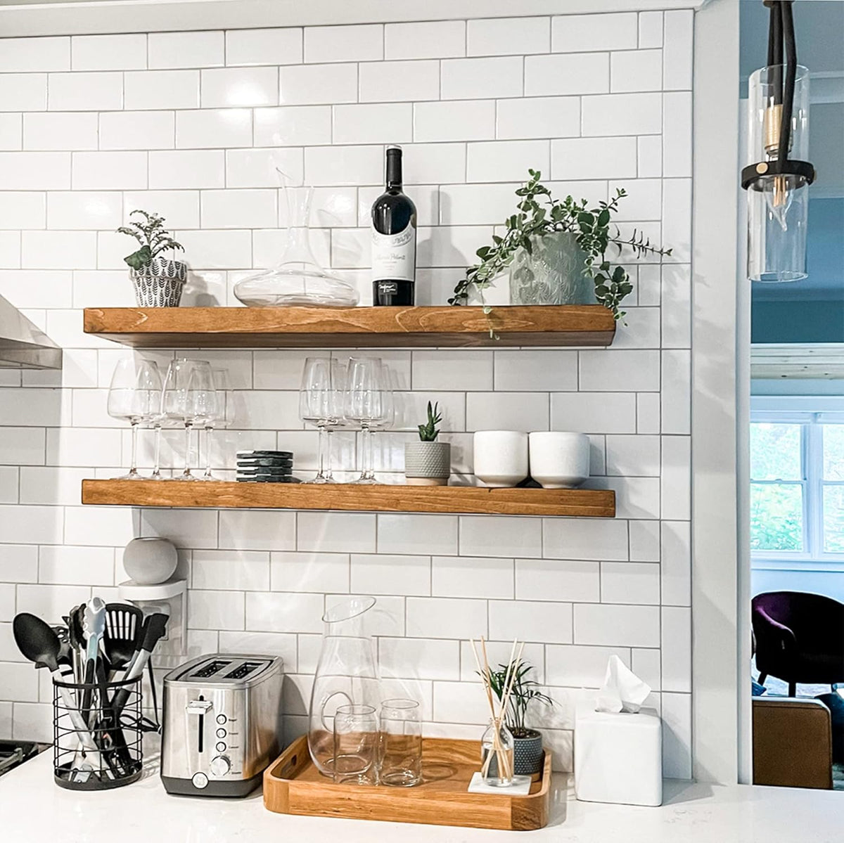 URBANDI, Rustic Floating Shelves, Set of 2, Hidden Bracket, Solid Wood, Heavy Duty, Wall Mounted