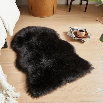 AMTOVO Faux Fur Rug, Black Small Area Rug, Fluffy Sheepskin Rug, Fuzzy Ultra Soft 2 x 3 ft Shag