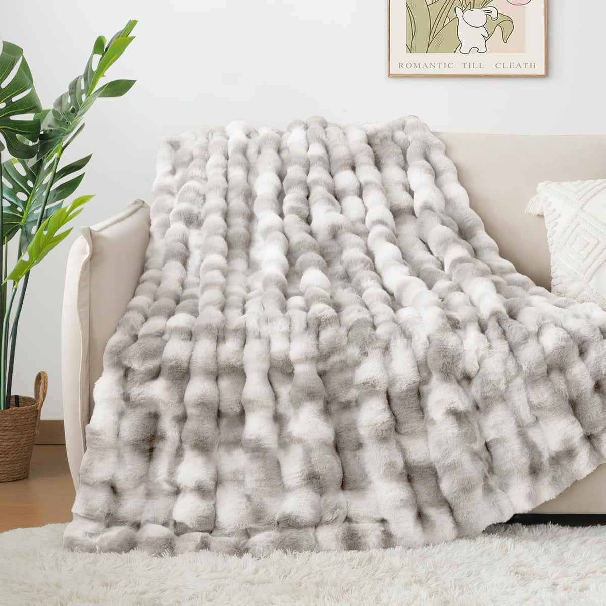 Touchat Luxury 1000GSM Faux Rabbit Fur Throw Blanket, Super Heavy Warm Cozy Grey Blankets for Couch