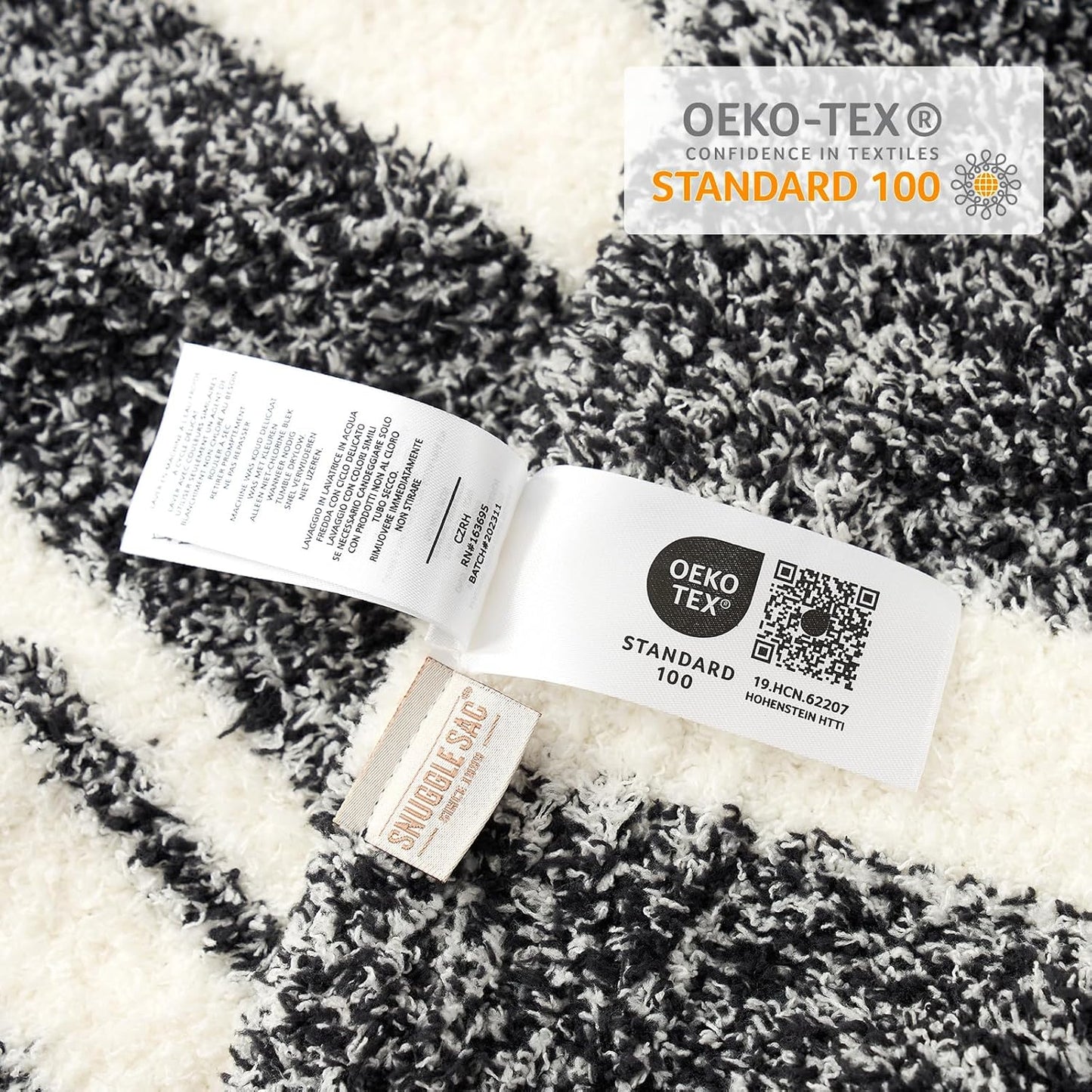 Snuggle Sac Queen Size Bed Blanket Stripe Black, Super Soft Warm Bedding Blankets Cozy Knit Fuzzy