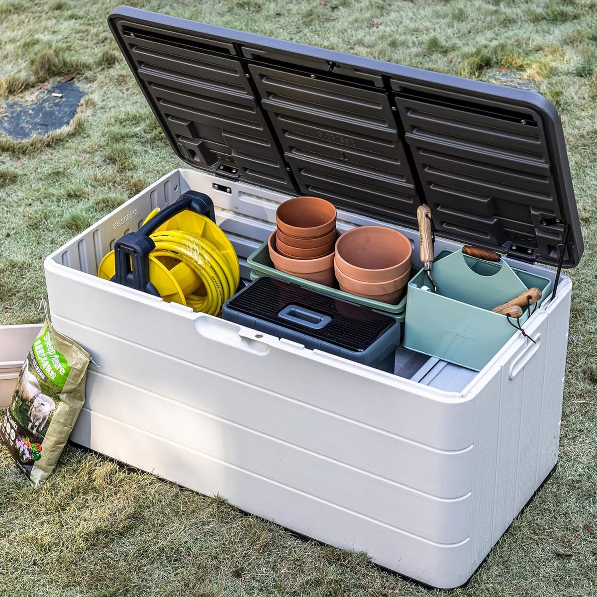 100 Gallon Outdoor Storage Box Waterproof Lockable Resin Deck Box Large, Patio Storage Bin for Pool