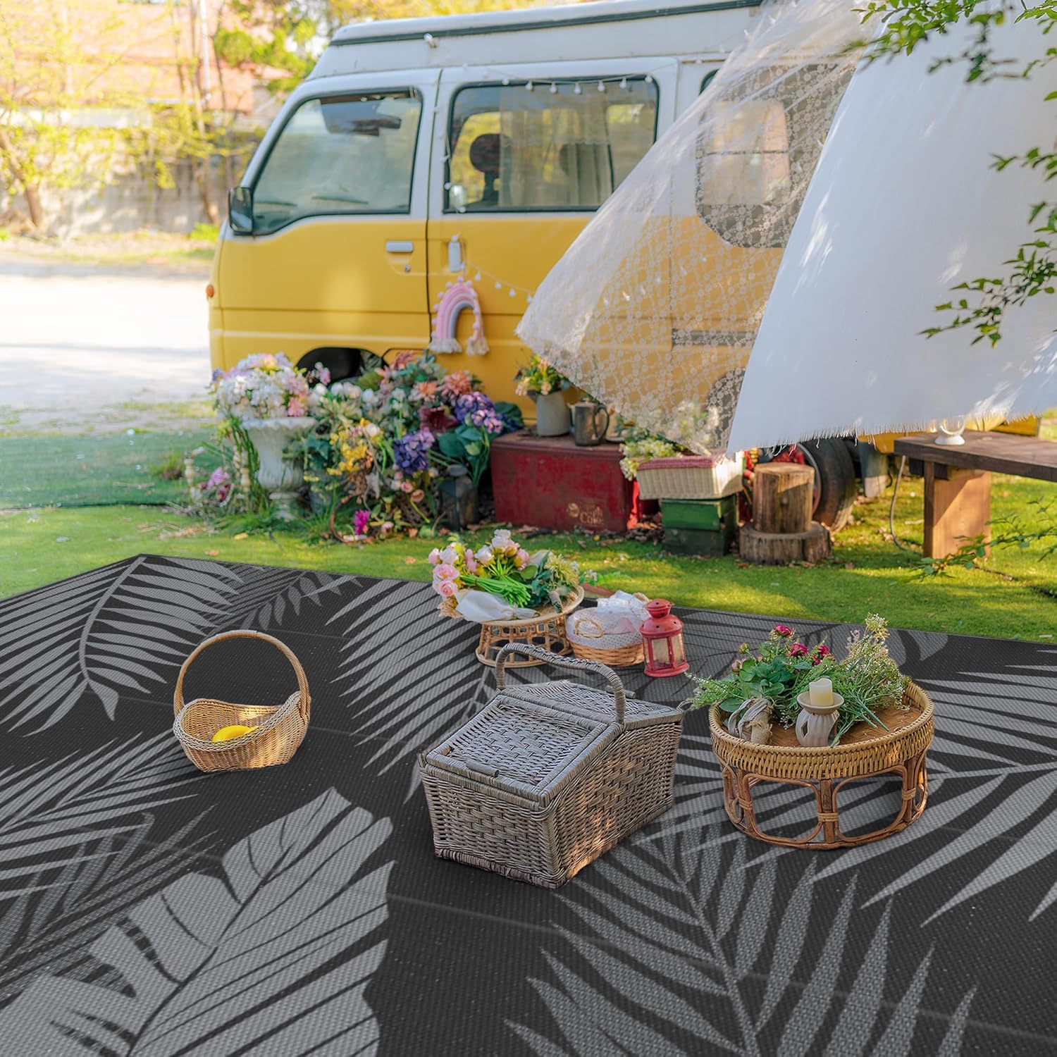 GENIMO Outdoor Rug 10' x 14' Waterproof for Patios Clearance, Reversible Outdoor Plastic Straw