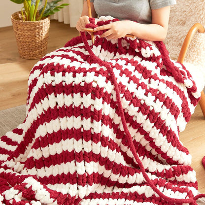 Amélie Home Chunky Knit Blanket Throw, Thick Soft Yarn Chunky Throw 50x60, Handmade Chenille Cable