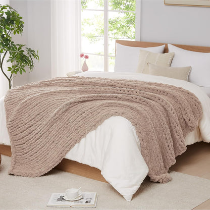 L'AGRATY Chunky Knit Blanket Throw: 60''x80'' Chenille Chunky Knitted Throw Blanket for Bed Couch