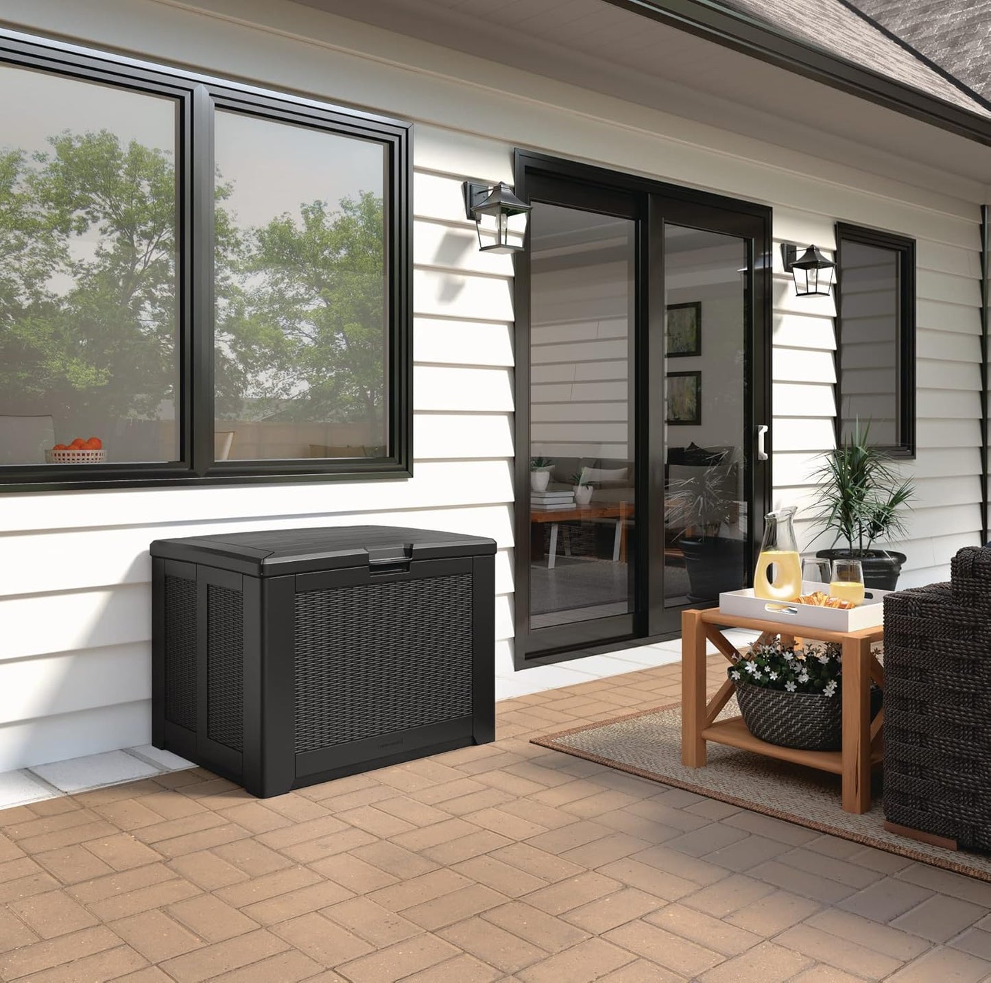 Rubbermaid Medium Resin Outdoor Storage Deck Box (74 Gal), Weather Resistant, Black, Deck