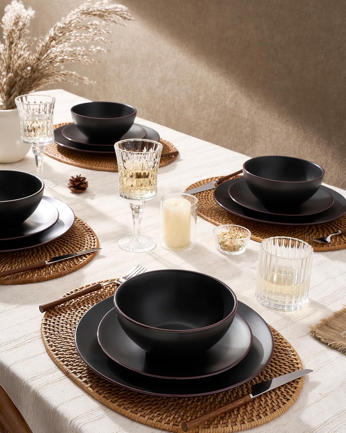 Famiware Venus Plates and Bowls Sets, 18 Pieces Stoneware Dinnerware Sets, Dishes Set for 6