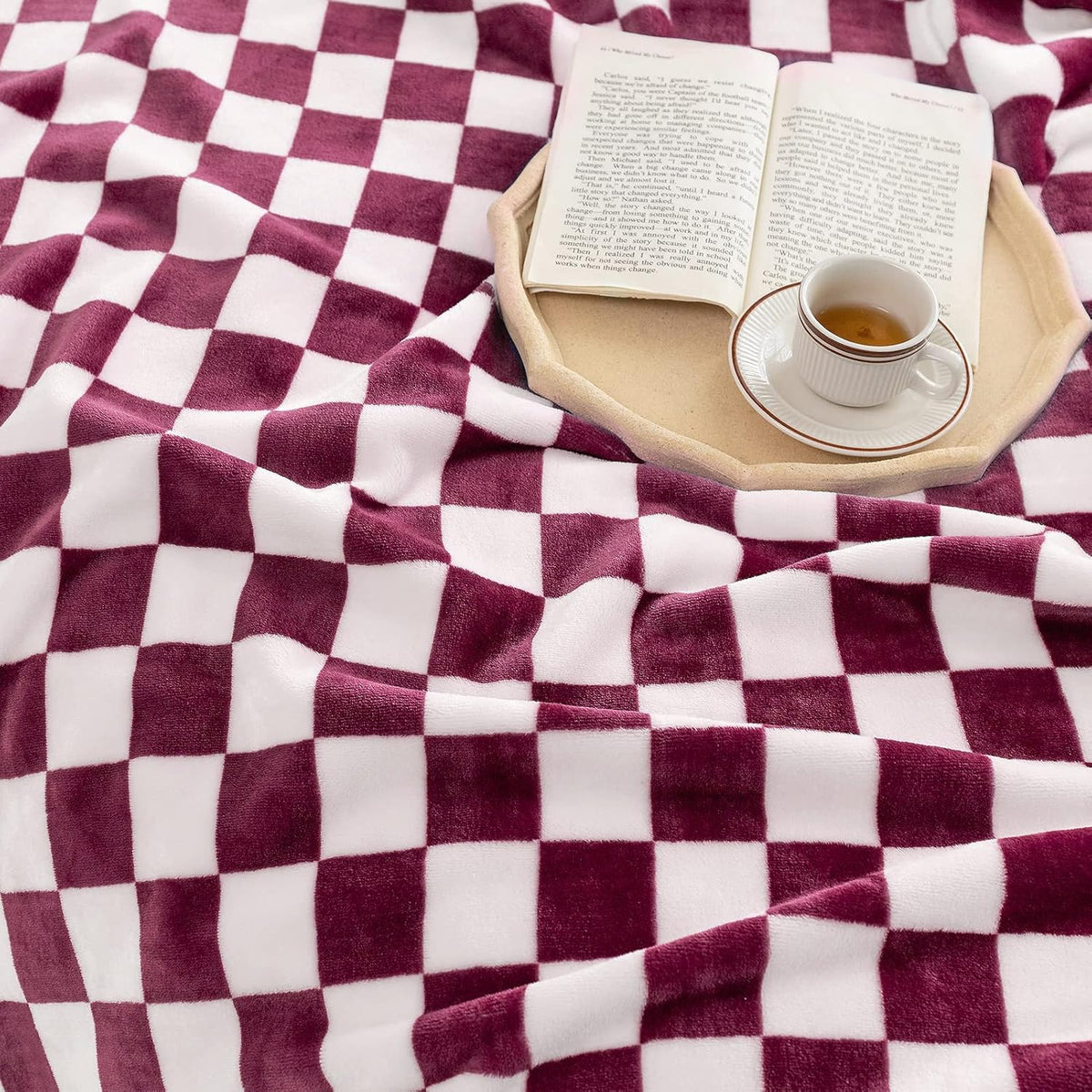 LOMAO Throw Blankets Flannel Blanket with Checkerboard Grid Pattern Soft Throw Blanket for Couch