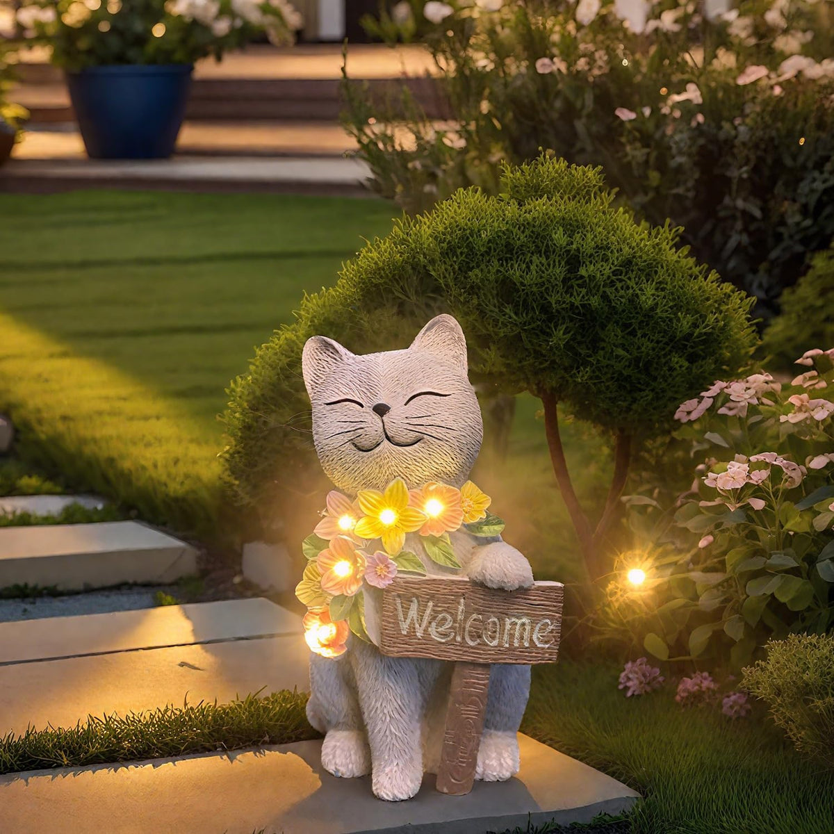 Solar Cat Garden Statue for Outdoor Decor, Cat Solar Light with Flowers, Resin Welcome Cats for