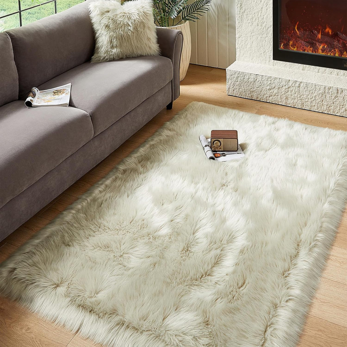 AMTOVO Faux Fur Sheepskin Rug for Living Room, 4 x 6 ft Light Grey Fluffy Area Rug for Bedroom