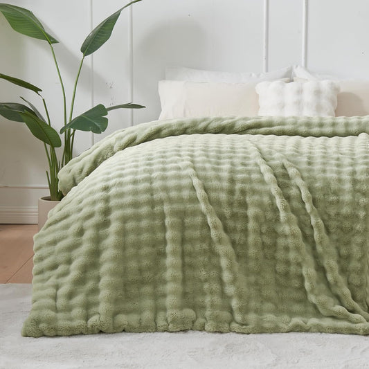 NEWCOSPLAY Faux Fur Twin Blanket Sage Green Bubble Blanket Thick Warm Soft for Couch Sofa Bed