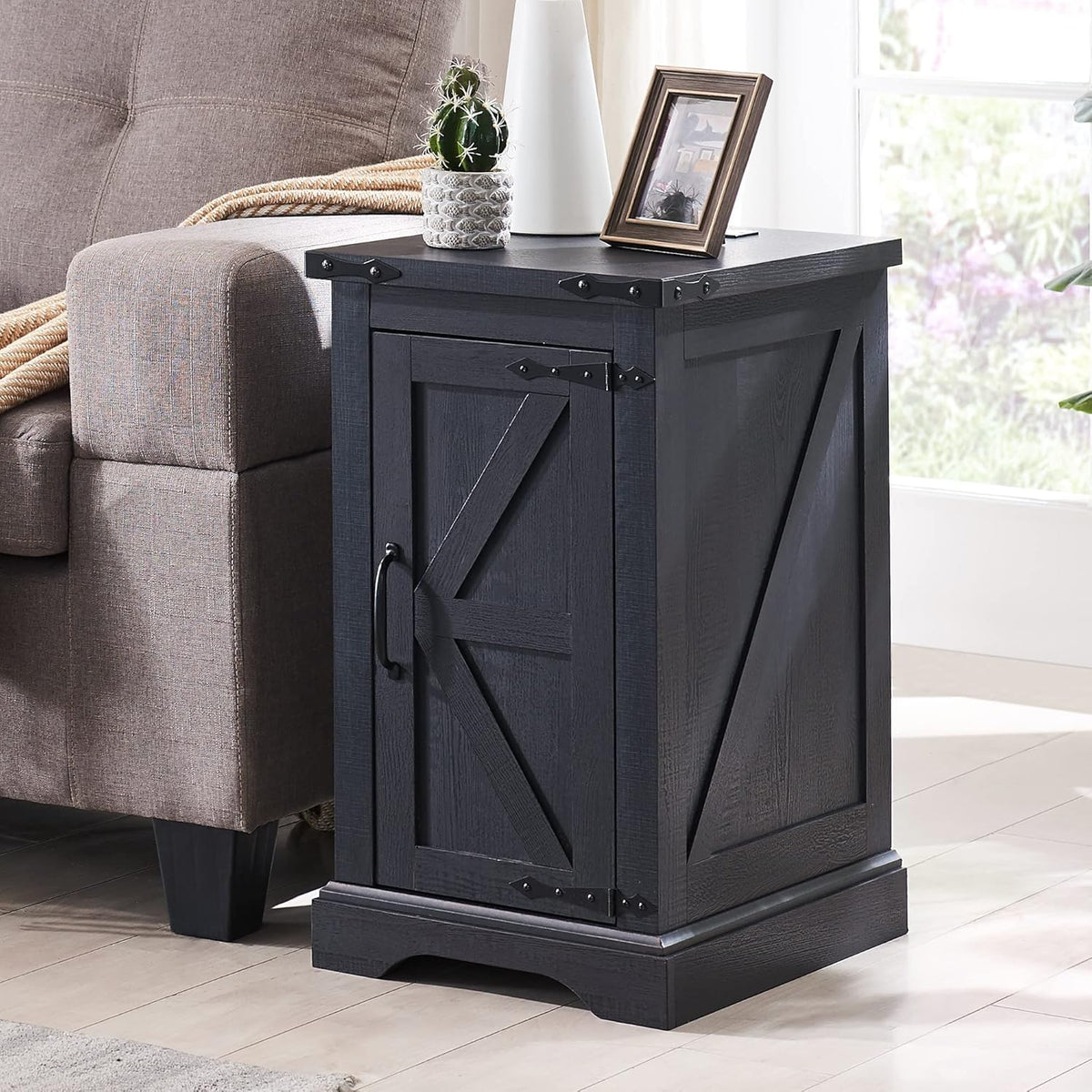 JXQTLINGMU Nightstand with Charging Station, Rectangular Farmhouse End Table with Barn Door and