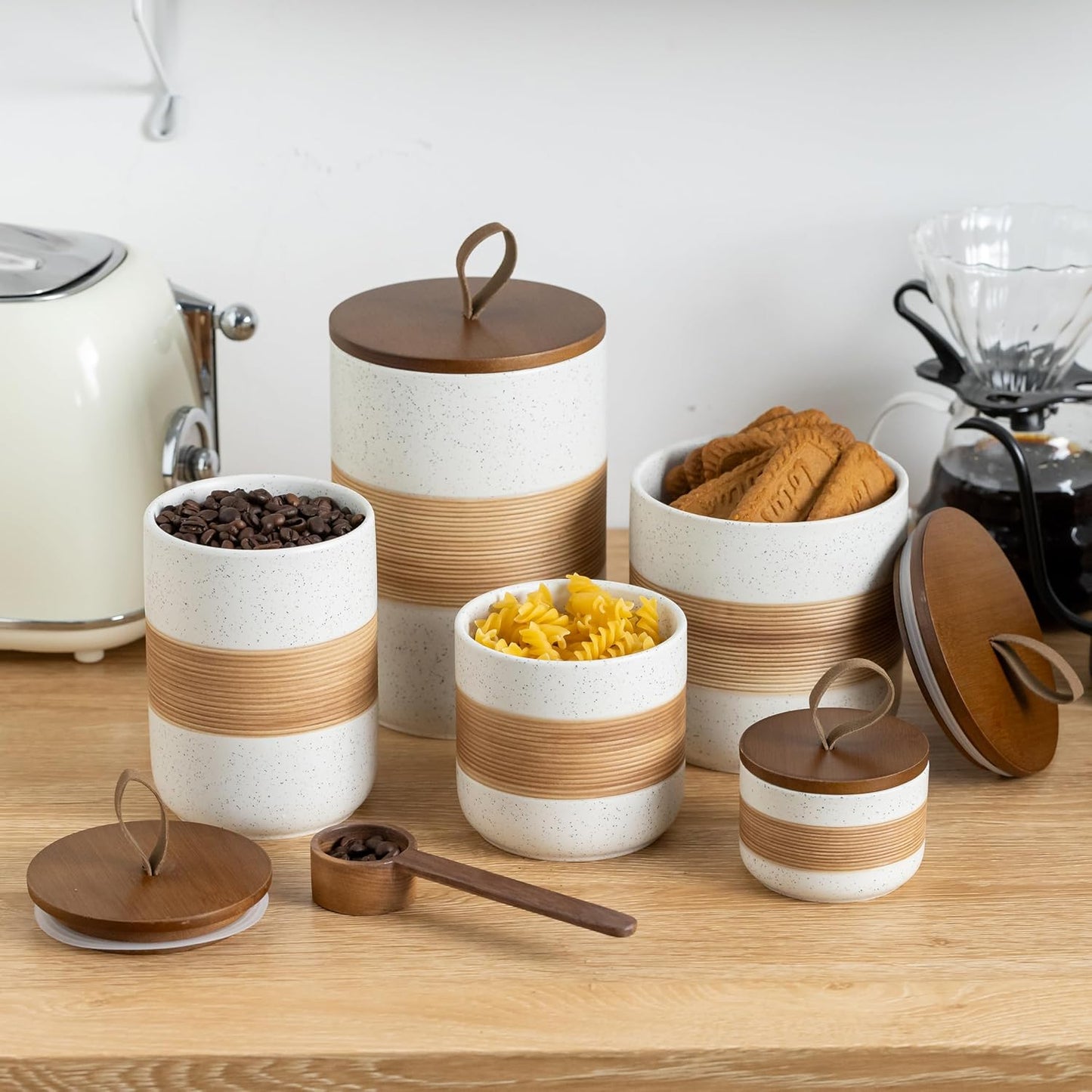 Small Ceramic Jar with Lid, Coffee Container Canister Kitchen Food Storage Jars for Spice Sugar Tea