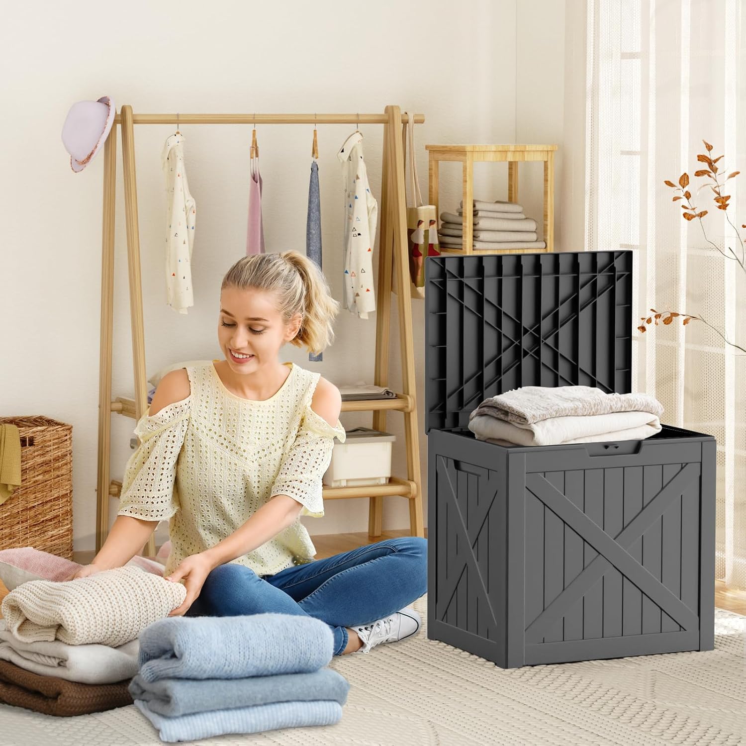 32 Gallon Resin Deck Box, Lockable Outdoor Storage Box for Patio Cushions Storage Furniture,Garden