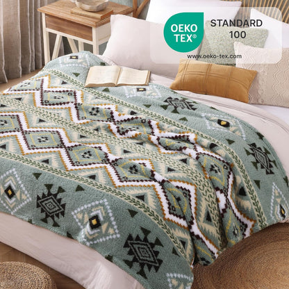 CASAAGUSTO Boho Sherpa Throw Blanket, Aztec King Size Blanket, Ultra Soft, Warm, Cozy, Plush, Thick