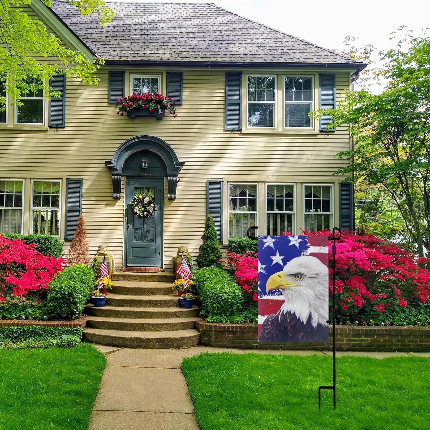 TOPFLAGS Garden Flag Stand with American Garden Flags Patriotic Stars and Eagle Yard Flag 12x18