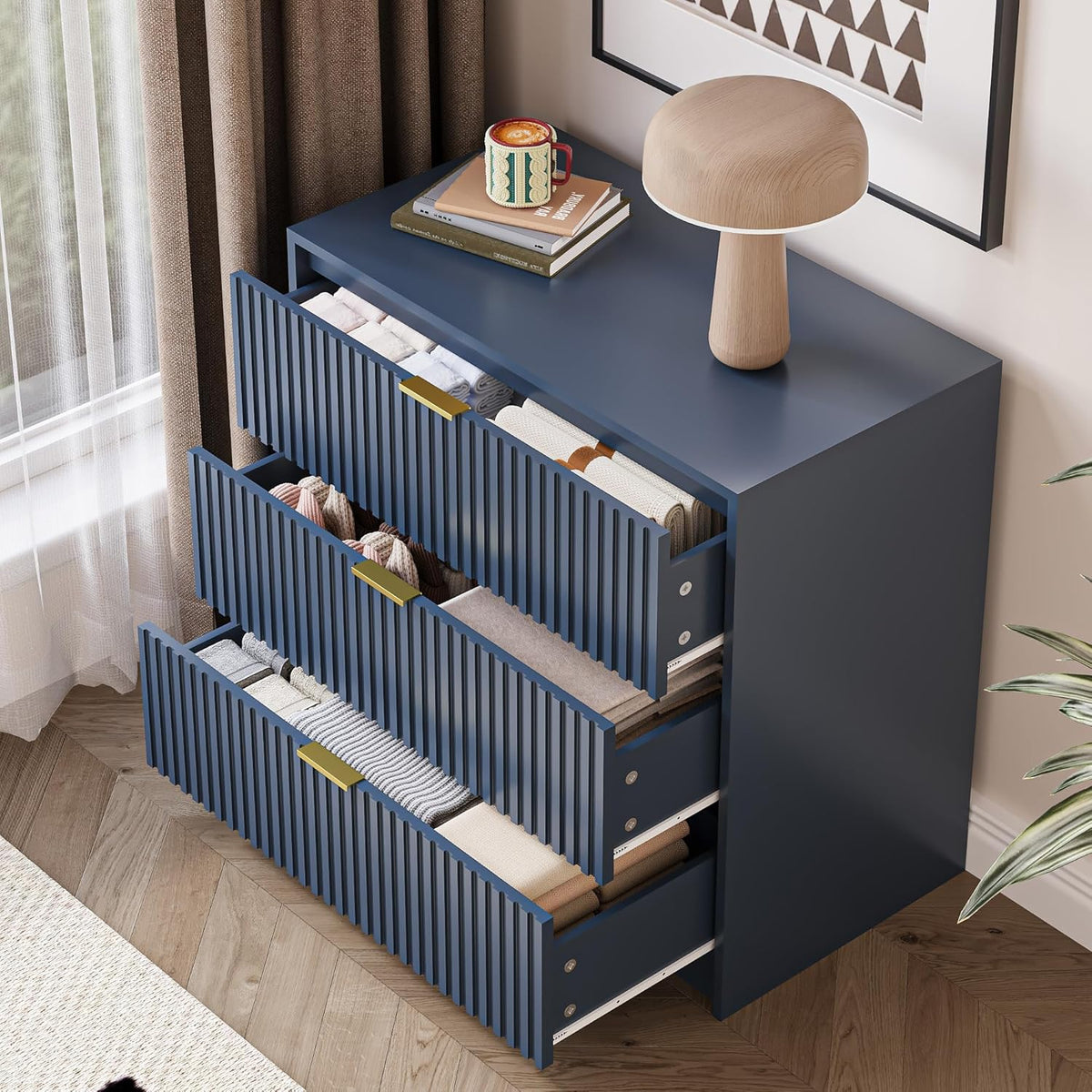 Fluted Dresser for Bedroom, 32 Inch Wide Nightstand with Large Drawer, 3 Drawer End Table for