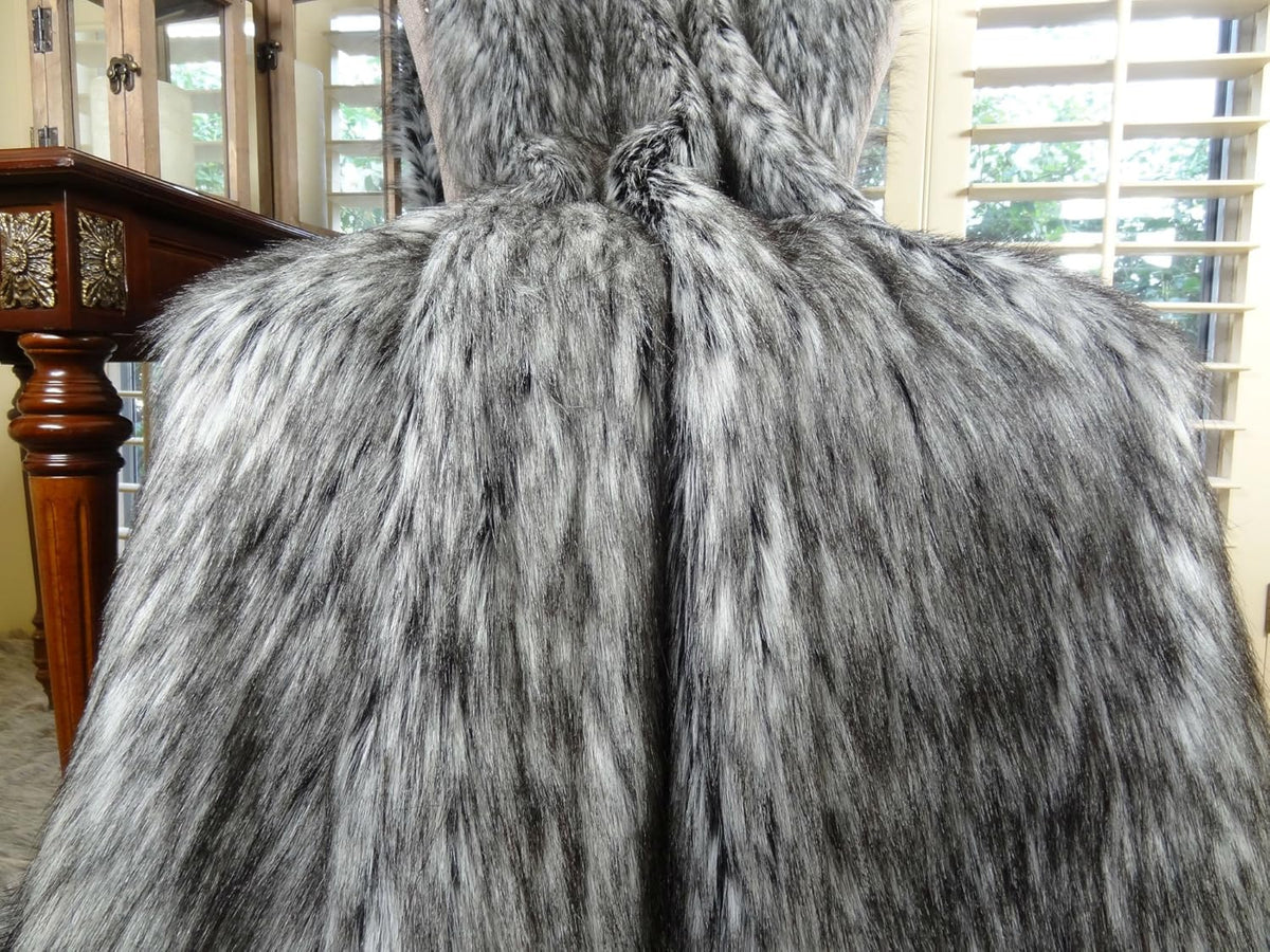 Exotic Siberian Husky Faux Faur Throw Blanket - Gray White Black Husky Fur - Gray Faux Fur Throw