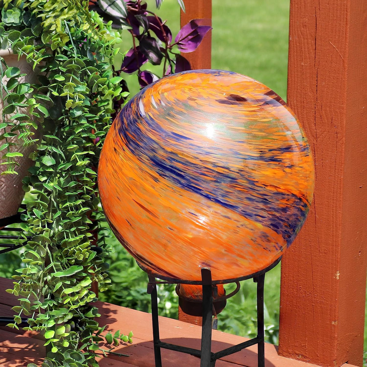 Sunnydaze 10-Inch Gazing Ball for Garden - Glass Gazing Globe for Outside - Garden Orb Yard Decor