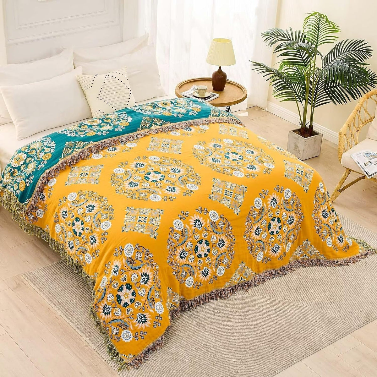 Boho Throw Blanket, 100% Cotton Ultra Soft Luxury Throw Rustic Quilt, Floral Printed Farmhouse