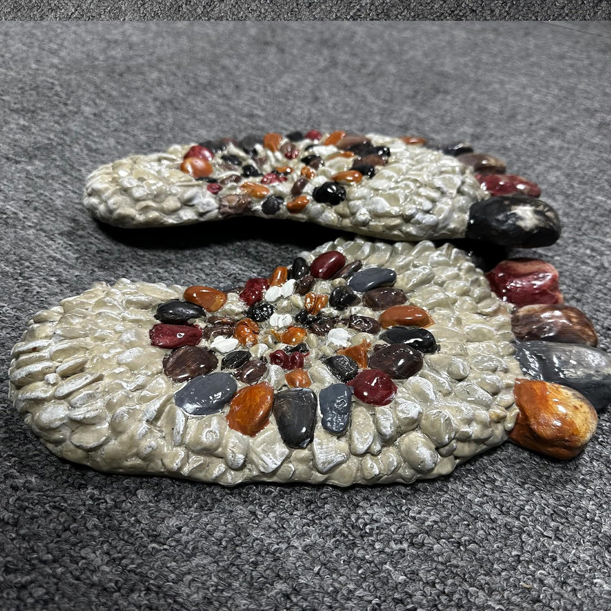 Outdooor Stepping Stones - Decorative Garden Stones for Patio, Deck, Garden or Sidewalk Faux