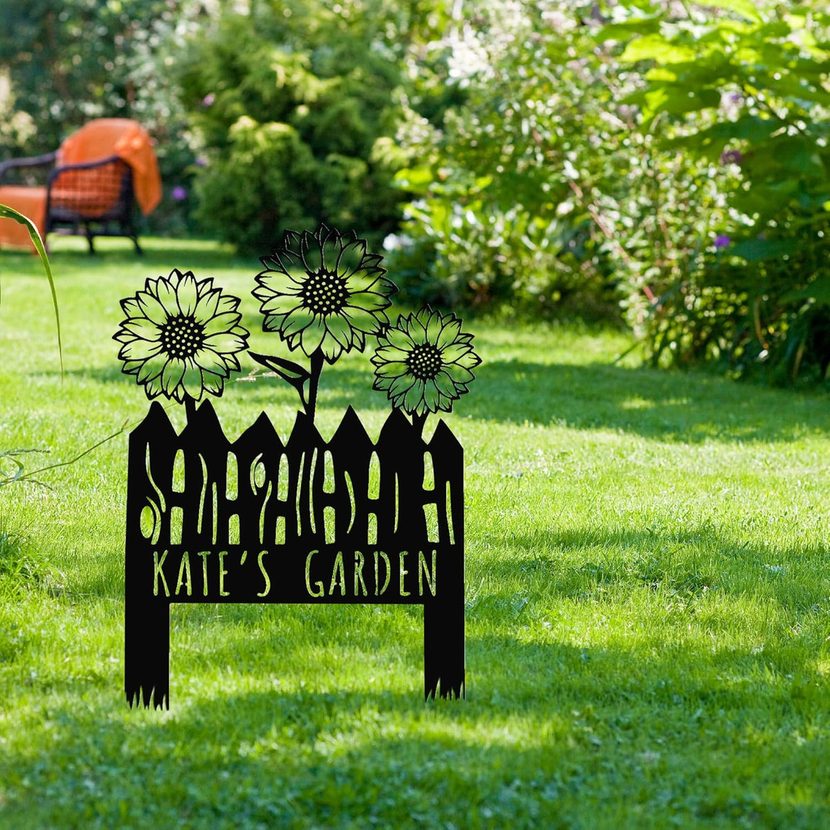 Custom Sunflower Metal Garden Sign with Stakes, Flower Garden Decor, Personalized Family Name Sign