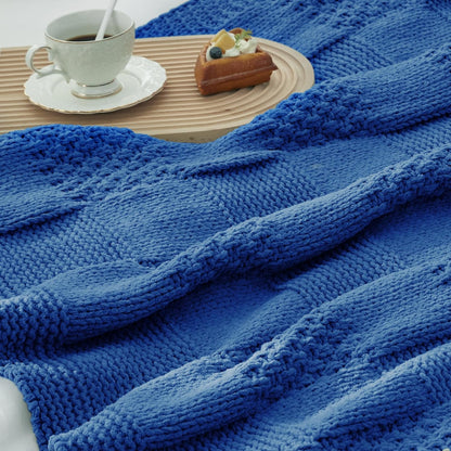 Amélie Home Chenille Knit Throw Blanket for Couch, Checkered Texture Decorative Soft Blanket for