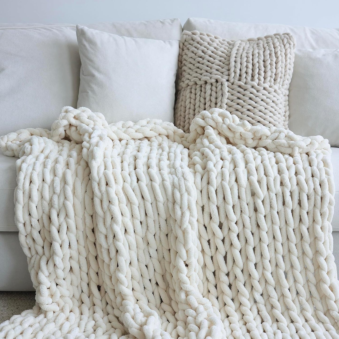 Maetoow Chenille Chunky Knit Blanket Throw （82×86 Inch）, Handmade Warm & Cozy Blanket Couch, Bed