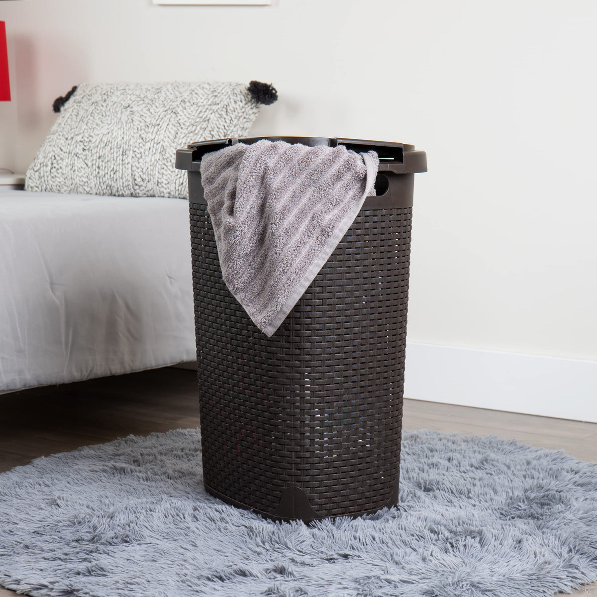 Mind Reader Slim Laundry Hamper with Lid, 60L Tall Clothes Basket, Narrow Tapered Design for