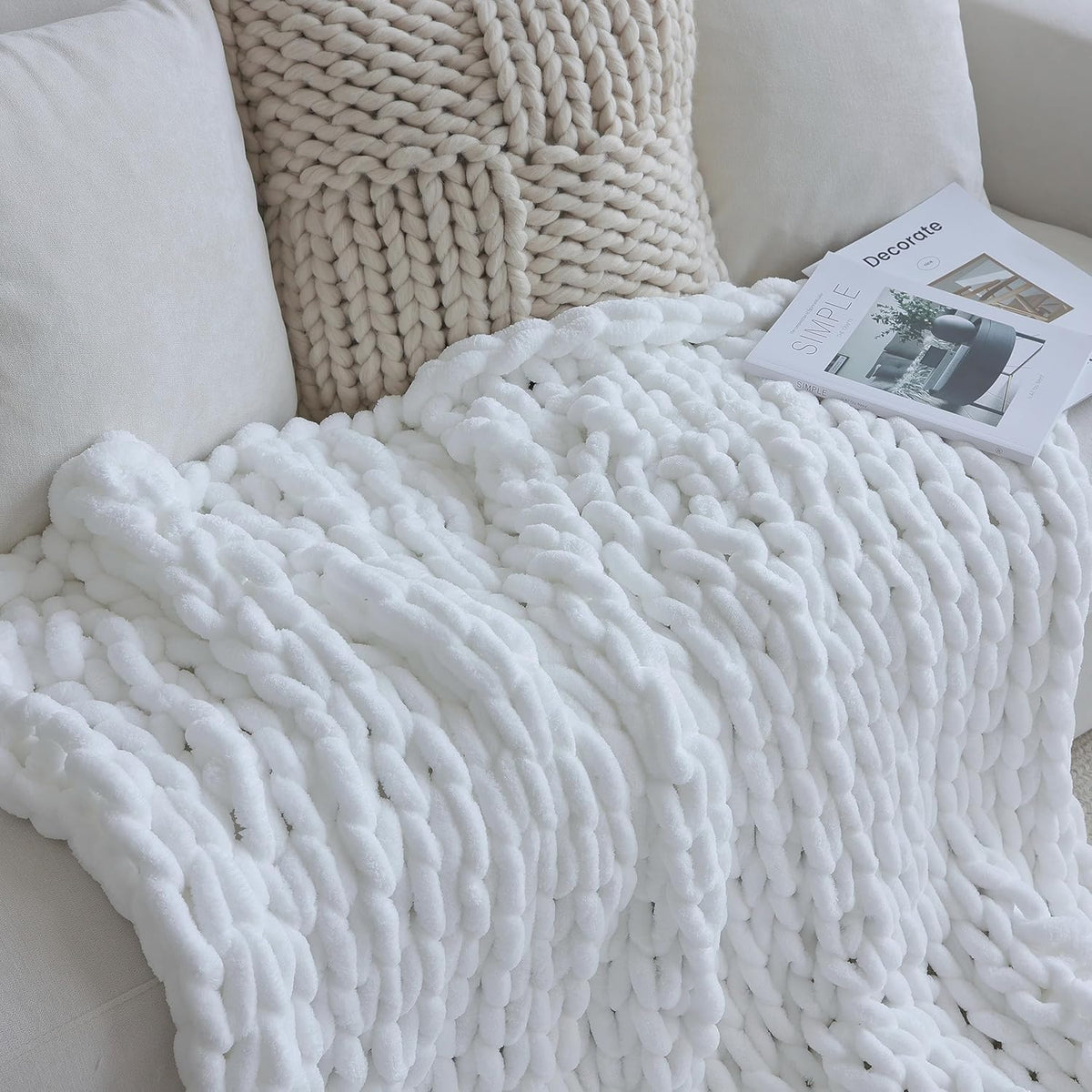 Maetoow Chenille Chunky Knit Blanket Throw （40×50 Inch）, Handmade Warm & Cozy Blanket Couch, Bed