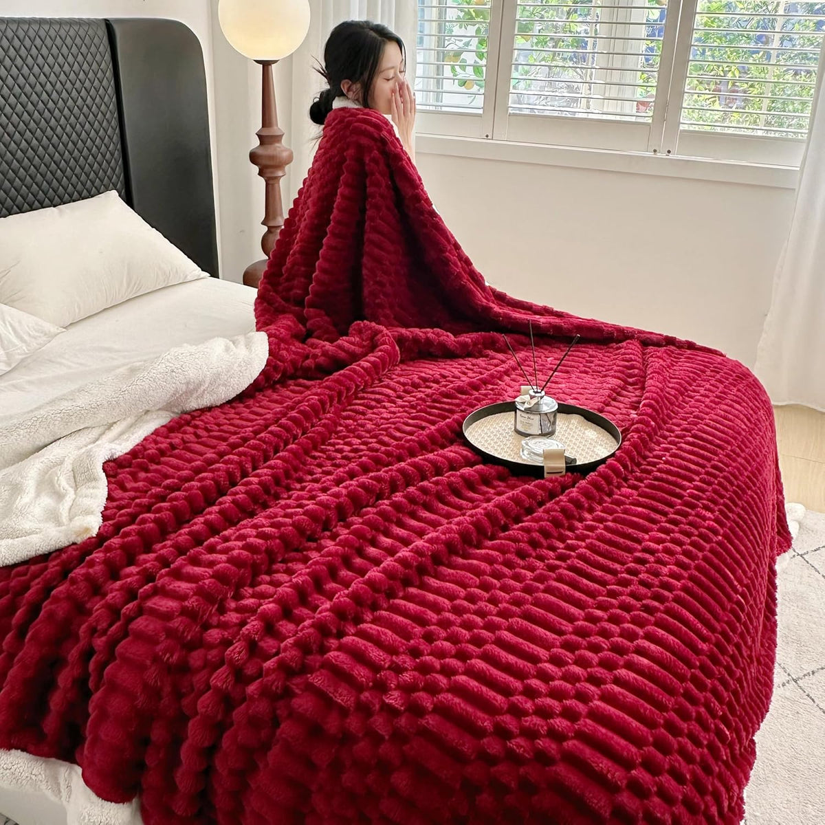 UKELER Sherpa Bed Blanket 80 × 90 inch, Ultra Soft Queen Size Throw Blanket for All Season, 470 GSM