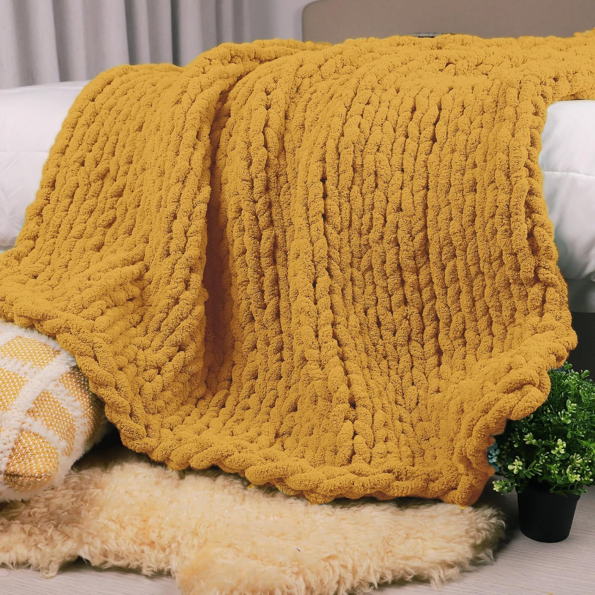 Carriediosa Chunky Knit Throw Blanket 50" X 60", 100% Hand Made Large Chenille Loop Yarn Soft