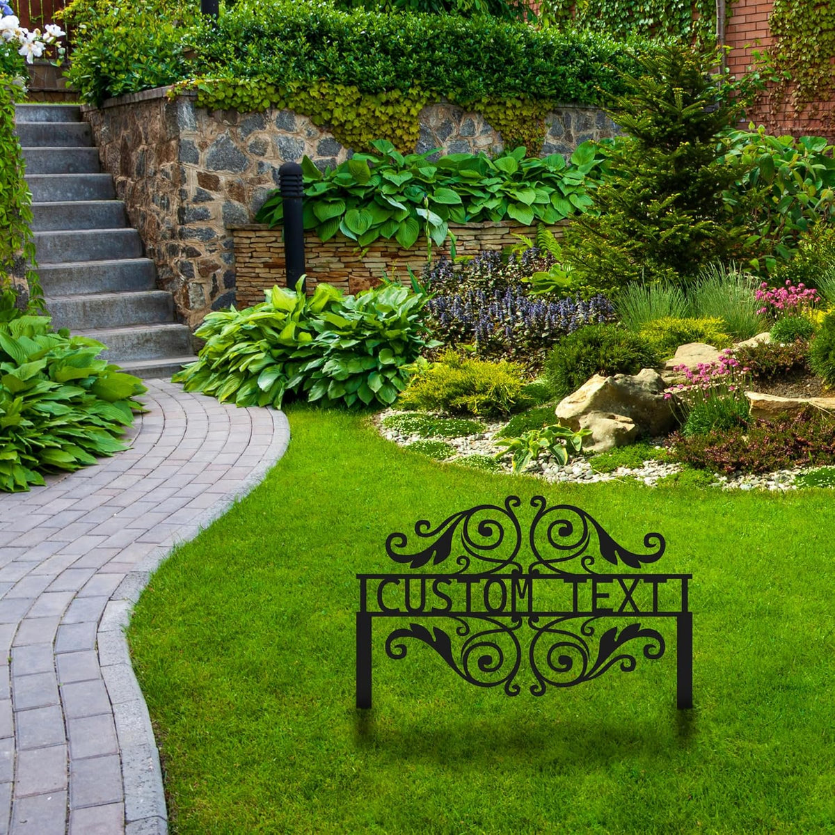 Personalized Metal Garden Sign with Stake, Custom Garden Decor for Outdoor, Custom Family Name
