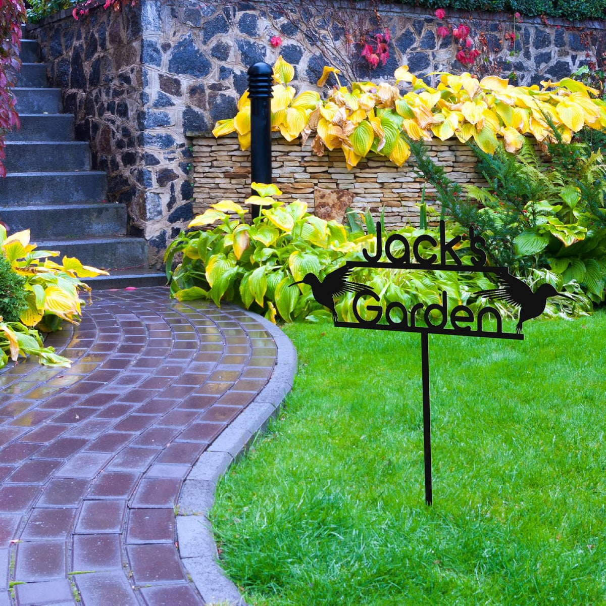 Personalized Metal Garden Sign with Stake, Custom Garden Decor for Outdoor, Custom Family Name