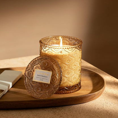 LA JOLIE MUSE Amber and Sandalwood Scented Candle | Santal Himalayen Candle | 6oz Luxury Soy Candle