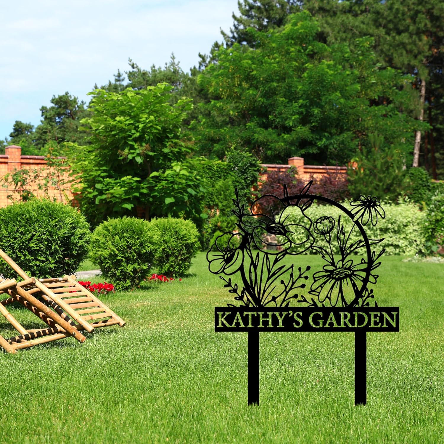Personalized Metal Garden Sign with Stake, Custom Garden Decor for Outdoor, Custom Family Name