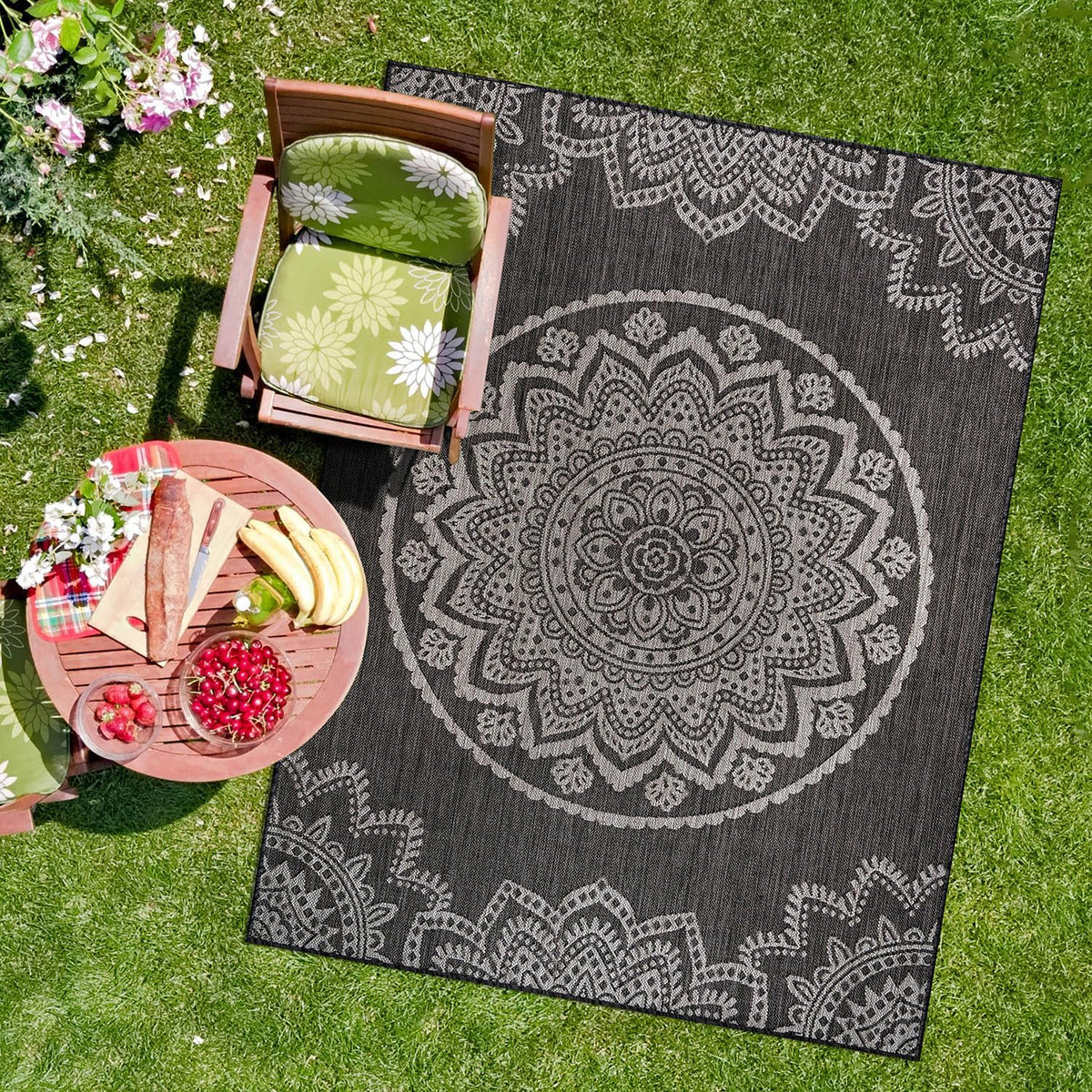 CAMILSON Outdoor Rug 5x7 Modern Area Rugs for Indoor and Outdoor Patios and Porches - Waterproof