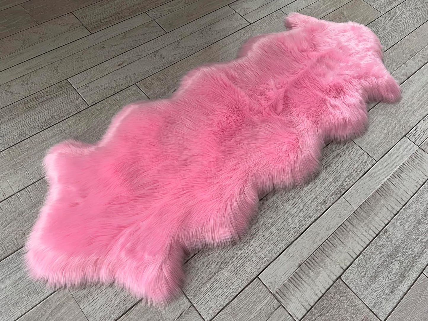 LAMBZY Faux Sheepskin Super Soft Hypoallergenic Free Shape Silky Shag Rug, Luxury Shaggy Plush