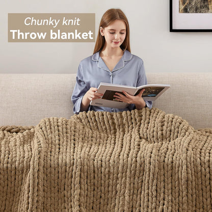 Chunky Knit Throw Blanket, 30''*40'' Knitted Throw Chenille Yarn for Bed Couch, Handmade Light