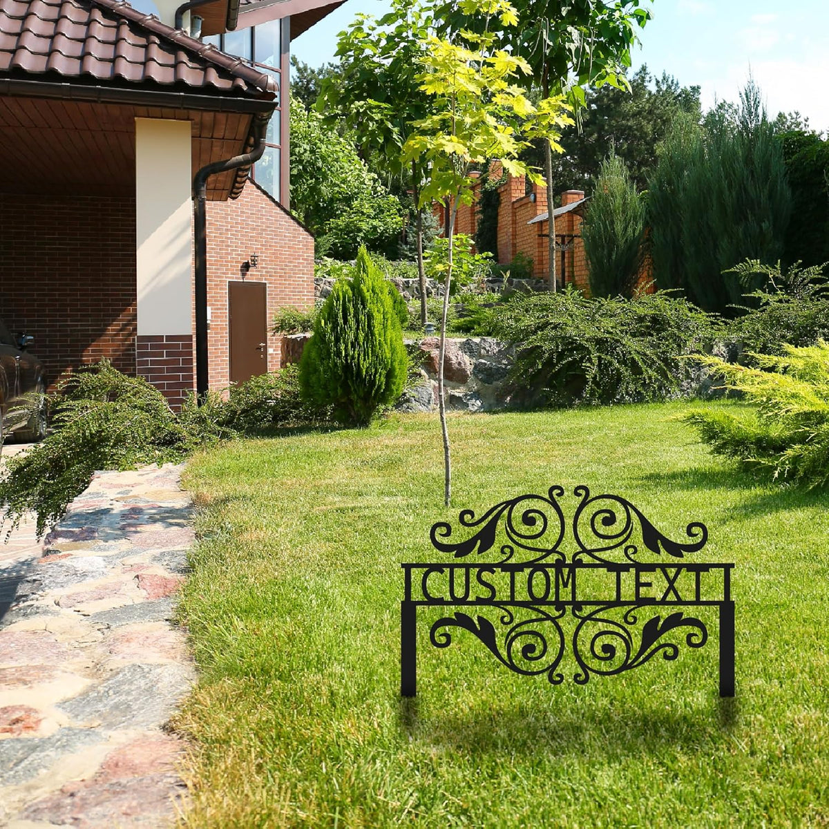 Personalized Metal Garden Sign with Stake, Custom Garden Decor for Outdoor, Custom Family Name