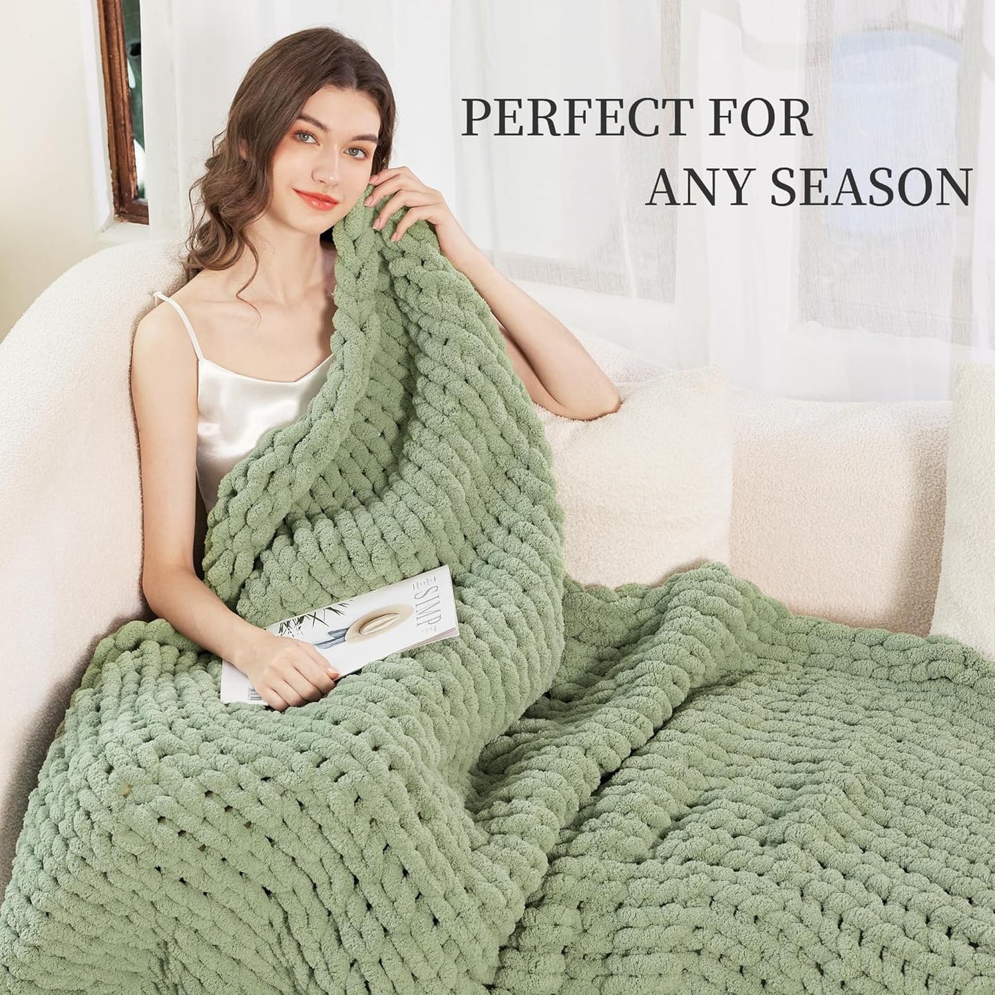 Admitrack Chunky Knit Blanket Throw, 100% Hand Knit Chenille Throw Blanket for Sofa & Home Decor