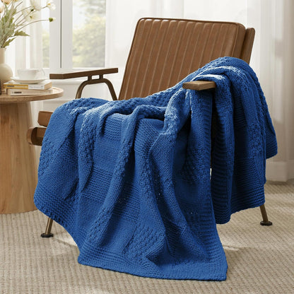Amélie Home Chenille Knit Throw Blanket for Couch, Checkered Texture Decorative Soft Blanket for