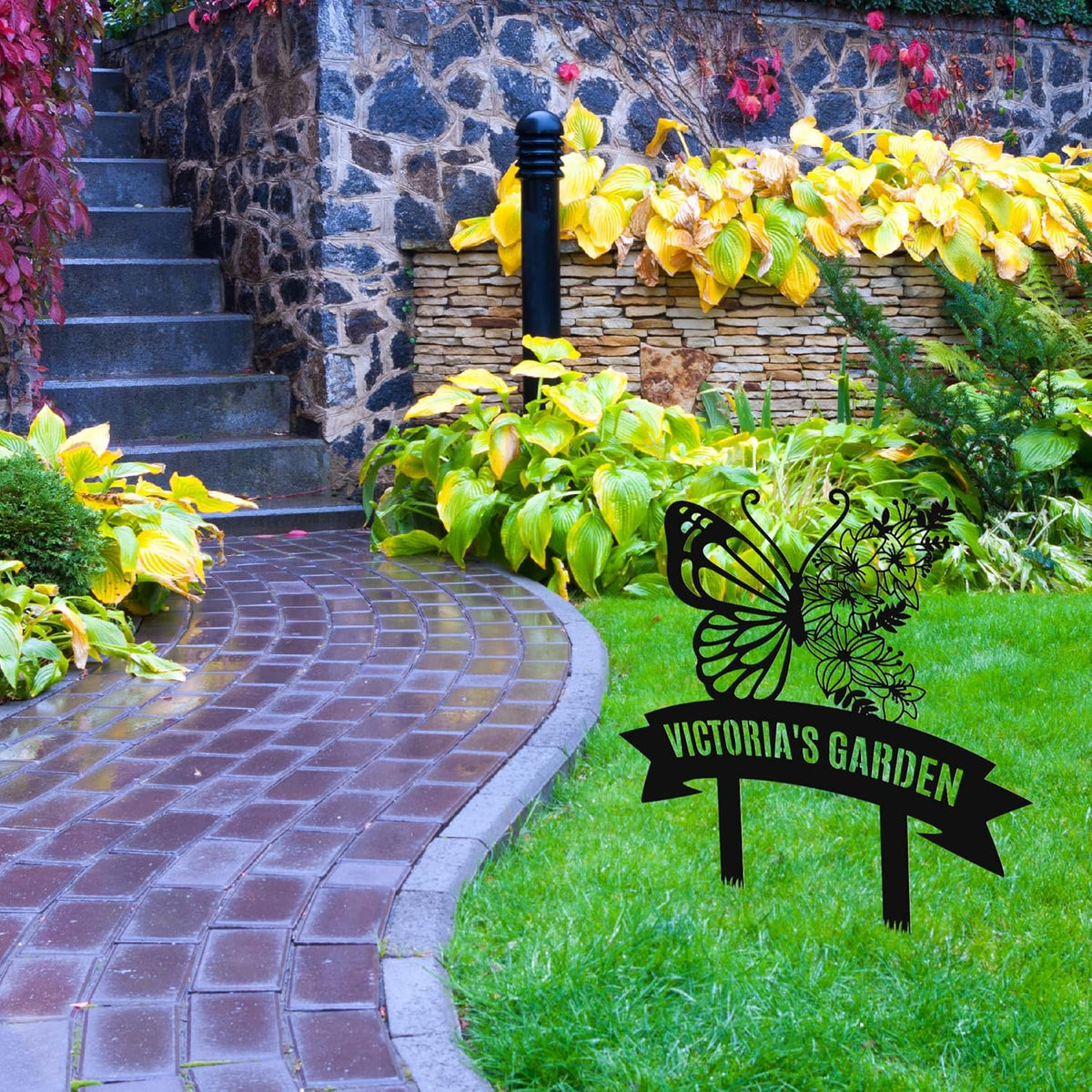 Personalized Metal Garden Sign with Stake, Custom Garden Decor for Outdoor, Custom Family Name