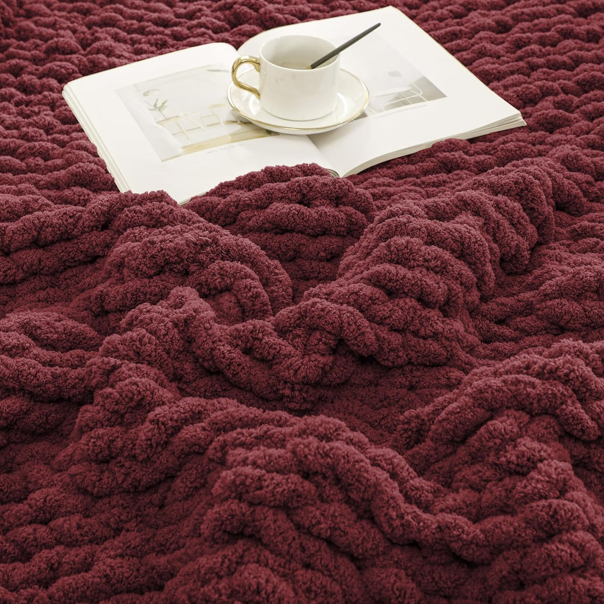 WESHIONGOO Chunky Knit Blanket Throw 40"×40" Knitted Throw Blankets for Couch Bed Fluffy Soft