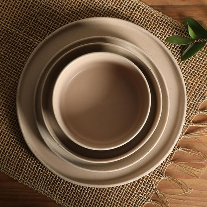 Gibson Elite Tatum Premium Porcelain Matte Reactive Glaze 16-Piece (Service for 4) Plates and Bolws