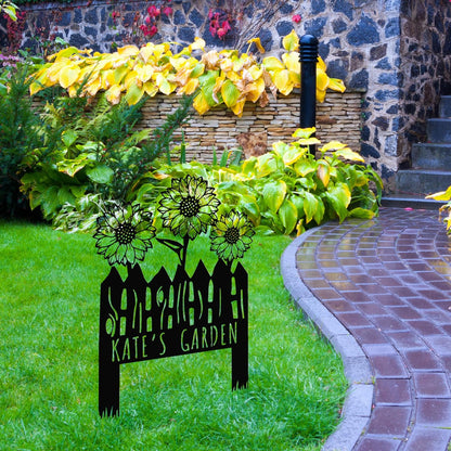 Custom Sunflower Metal Garden Sign with Stakes, Flower Garden Decor, Personalized Family Name Sign