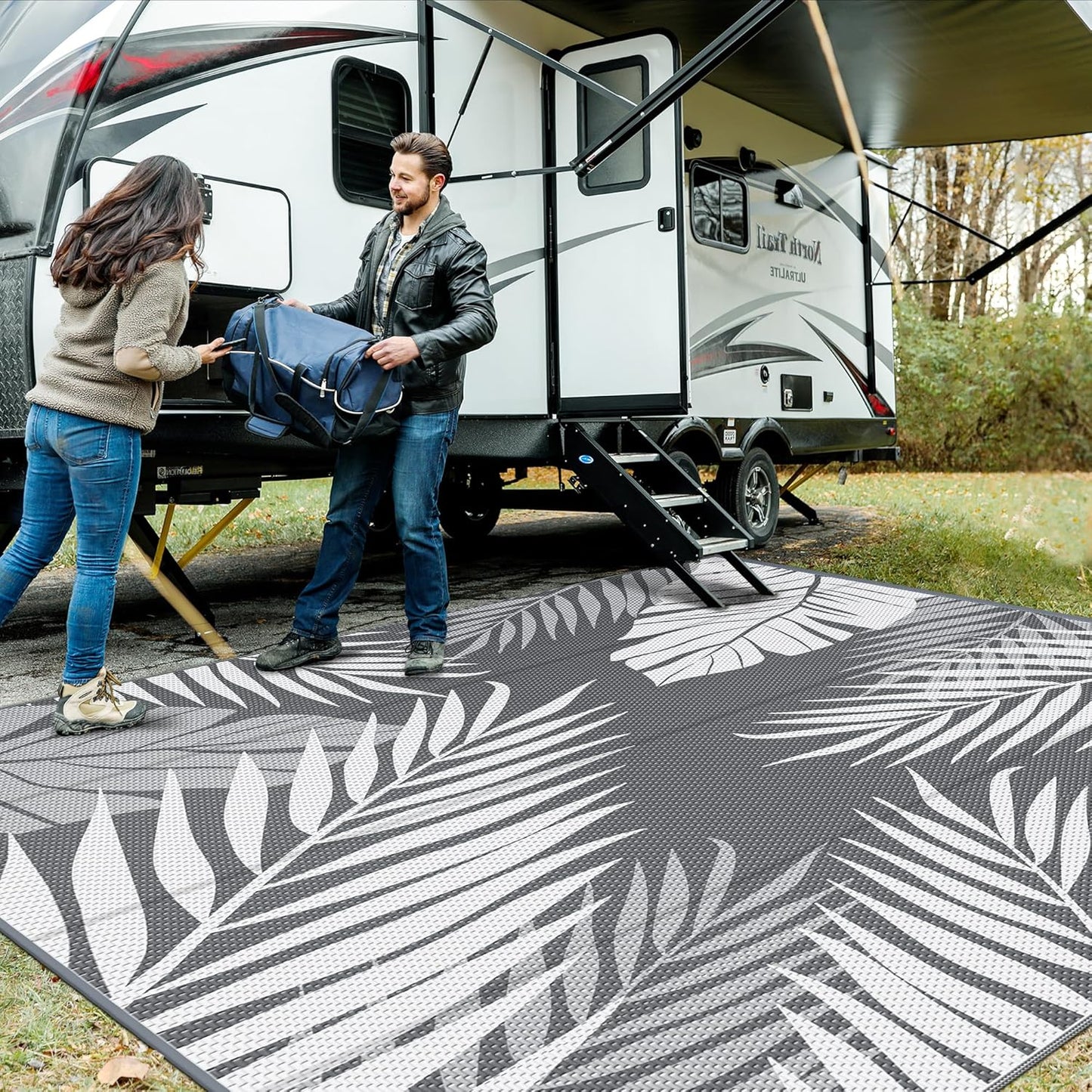 GENIMO Outdoor Rug 10' x 10' Waterproof for Patios Clearance, Reversible Outdoor Plastic Straw