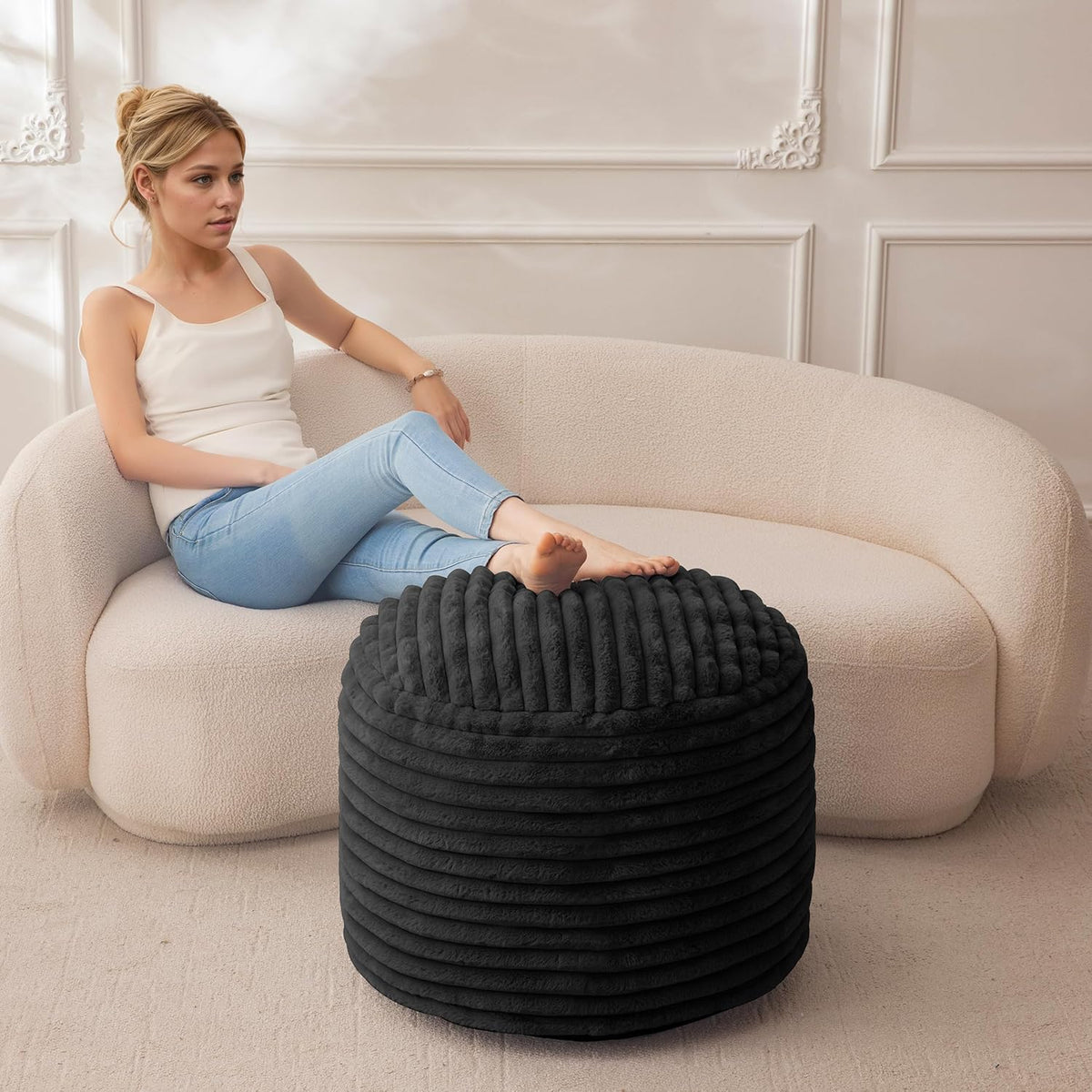 HIGOGOGO Round Stuffed Pouf Ottoman, Corduroy Poufs with High-Density Foam Filling, Furry and