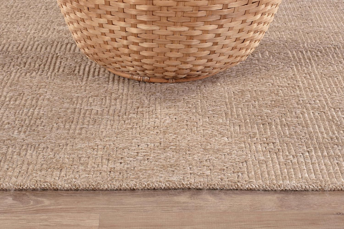 CAMILSON Indoor and Outdoor Runner Rug Natural Solid Boho Woven Design Easy-Cleaning Non Shedding