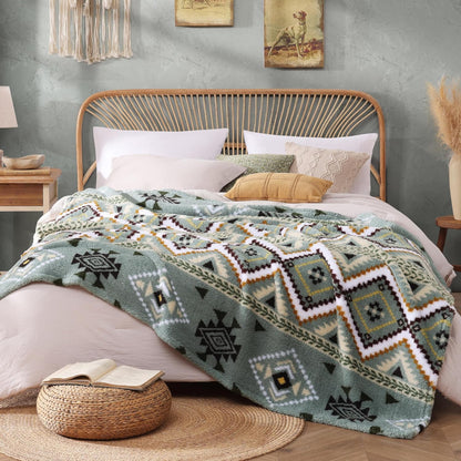 CASAAGUSTO Boho Sherpa Throw Blanket, Aztec Queen Blanket, Ultra Soft, Warm, Cozy, Plush, Thick