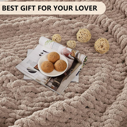 L'AGRATY Chunky Knit Blanket Throw: 60''x80'' Chenille Chunky Knitted Throw Blanket for Bed Couch